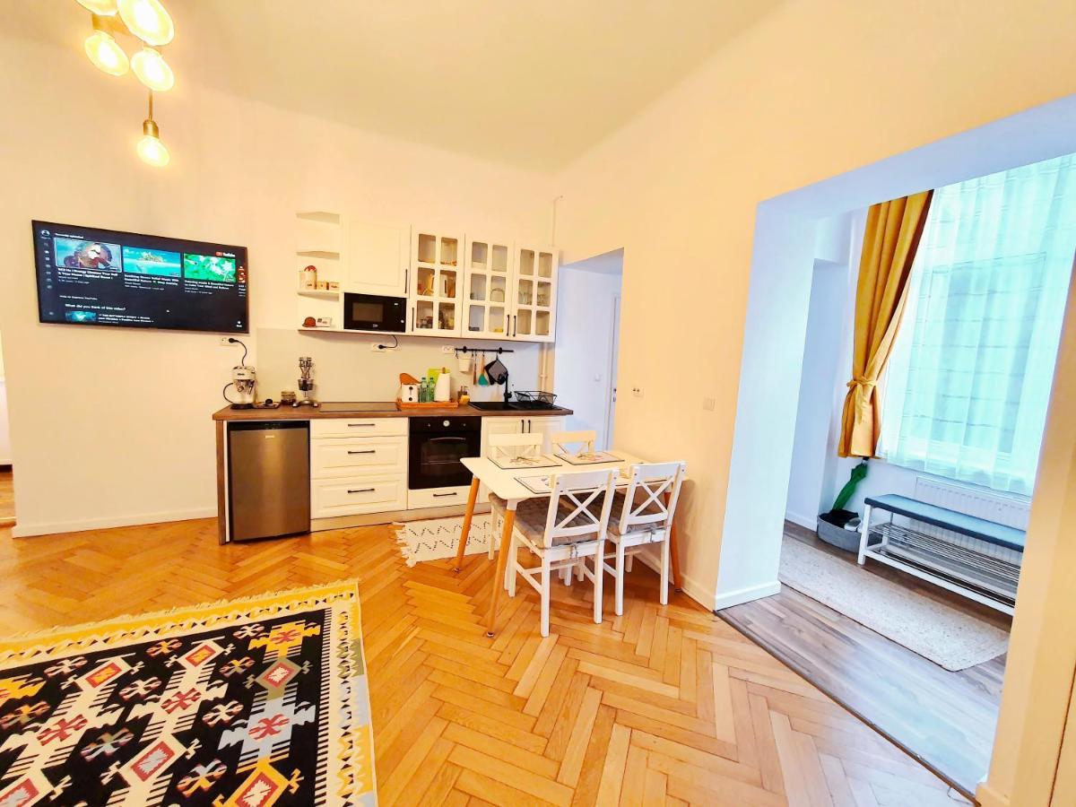 בראשוב Jasmine Serenity Apartment - Central, Behind Black Church מראה חיצוני תמונה